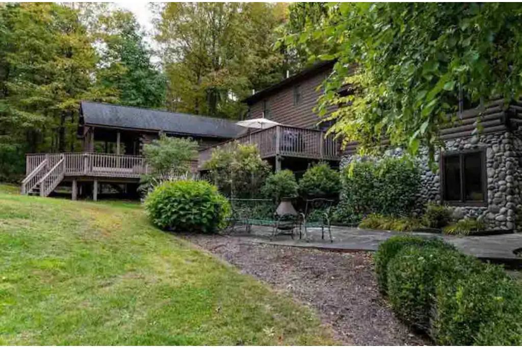 Photo of Outdoor in Pleasant Valley