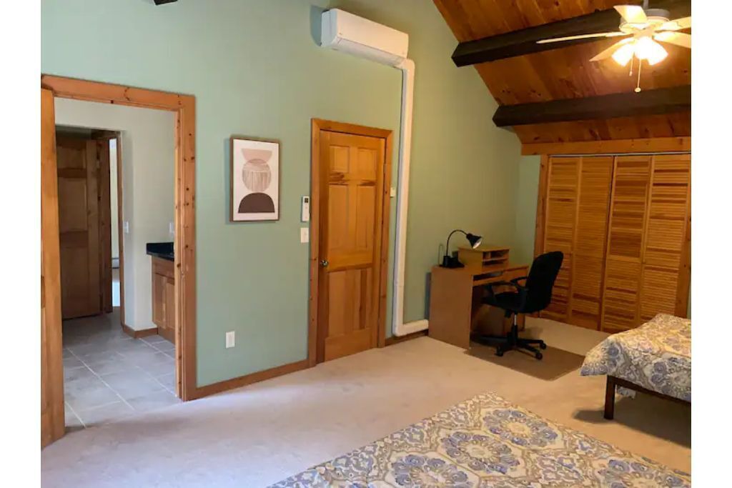 Photo of Others in Pleasant Valley