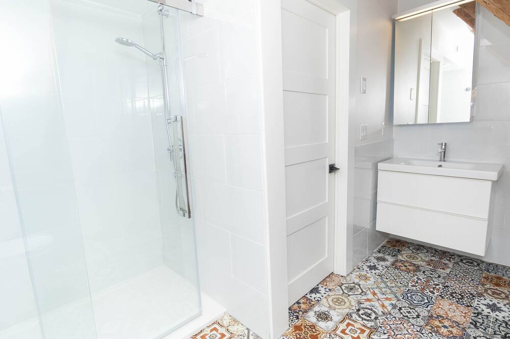 Photo of Bathroom in Wellington
