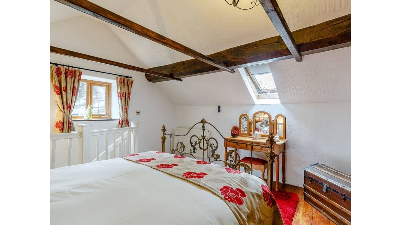 Photo of Others in Endon