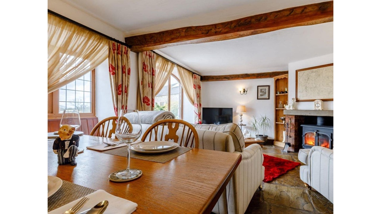 Photo of Others in Endon