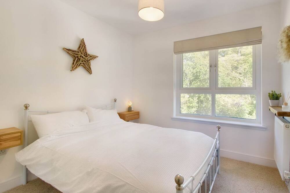 Photo of Bedroom in Skelmorlie