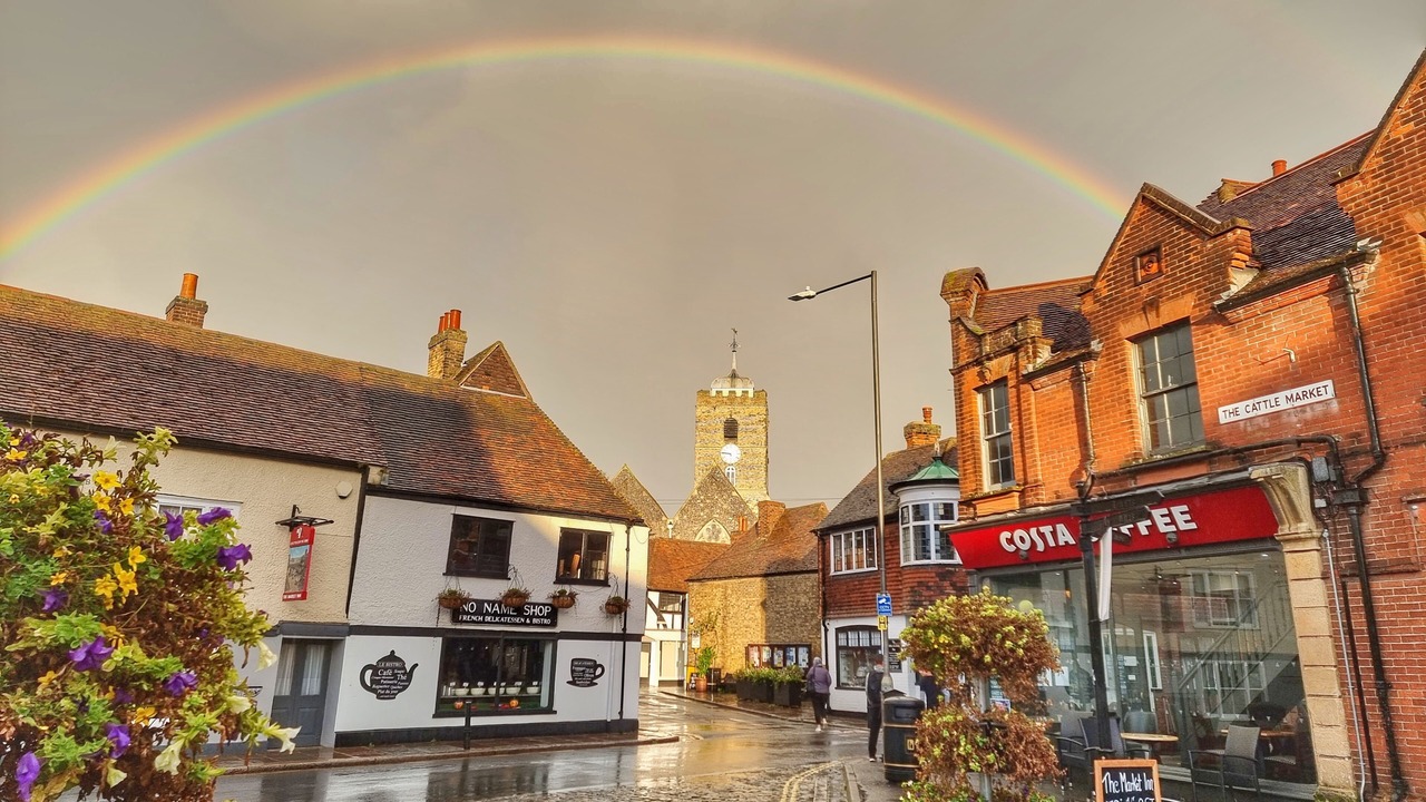 Photo of Others in Sandwich