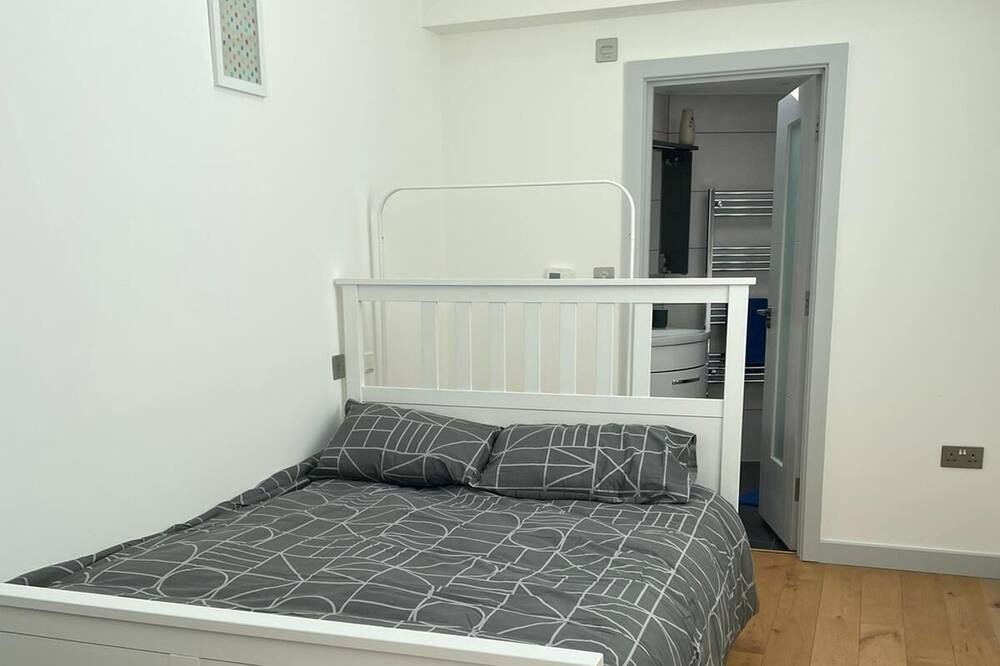 Photo of Bedroom in Northcote