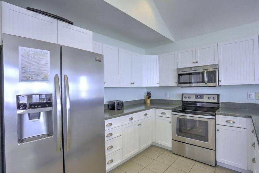 Photo of Kitchen in Nags Head