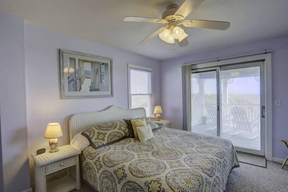 Photo of Bedroom in Nags Head