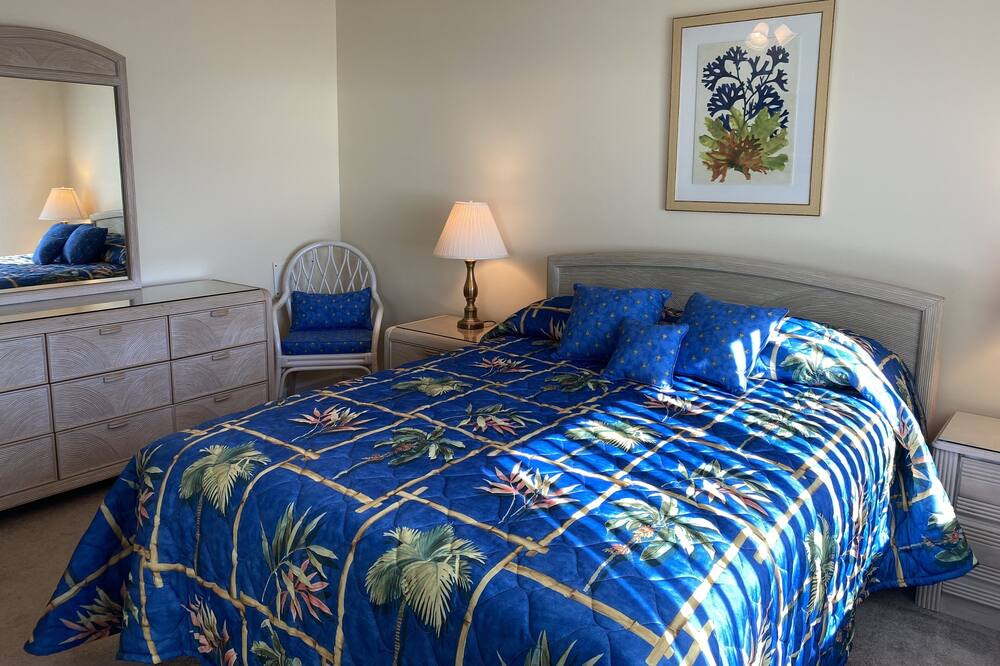 Photo of Bedroom in North Myrtle Beach