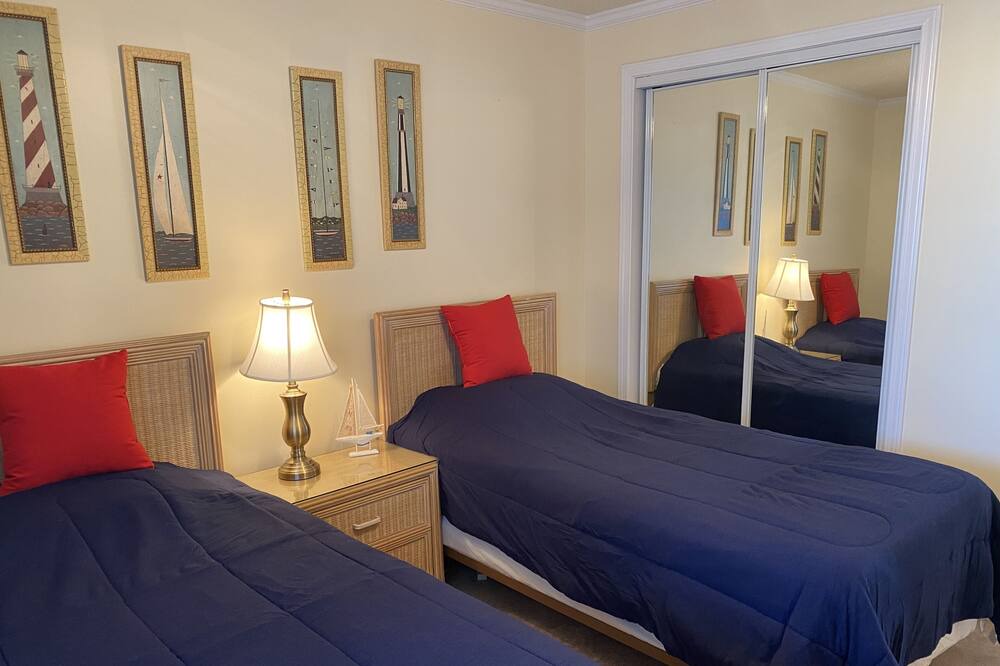 Photo of Bedroom in North Myrtle Beach