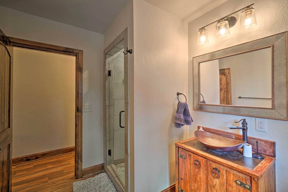 Photo of Bathroom in Oklahoma County