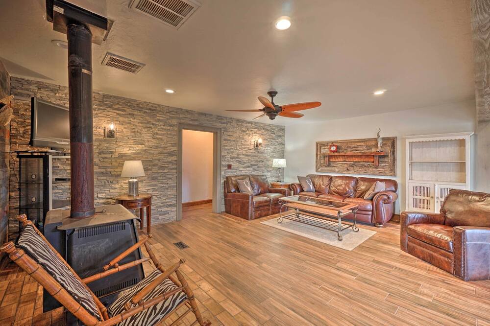 Photo of Bedroom in Oklahoma County