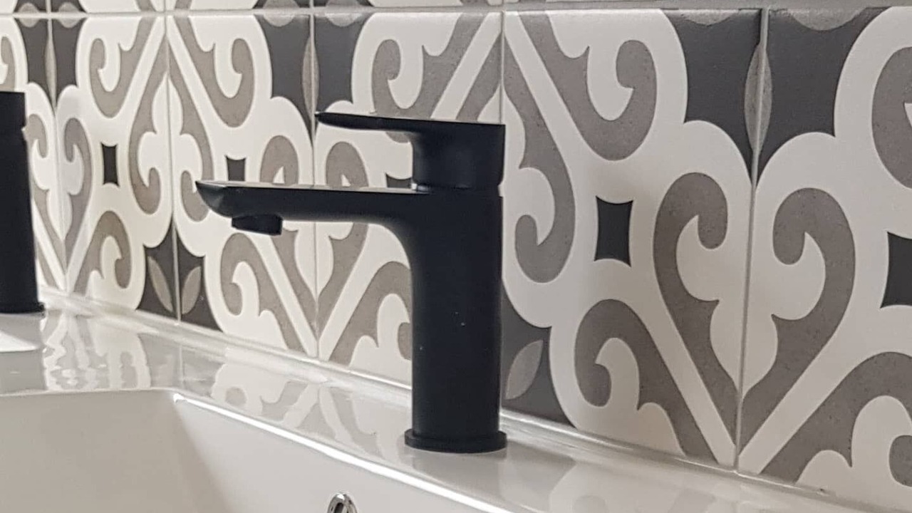 Photo of Bathroom in Boorolite