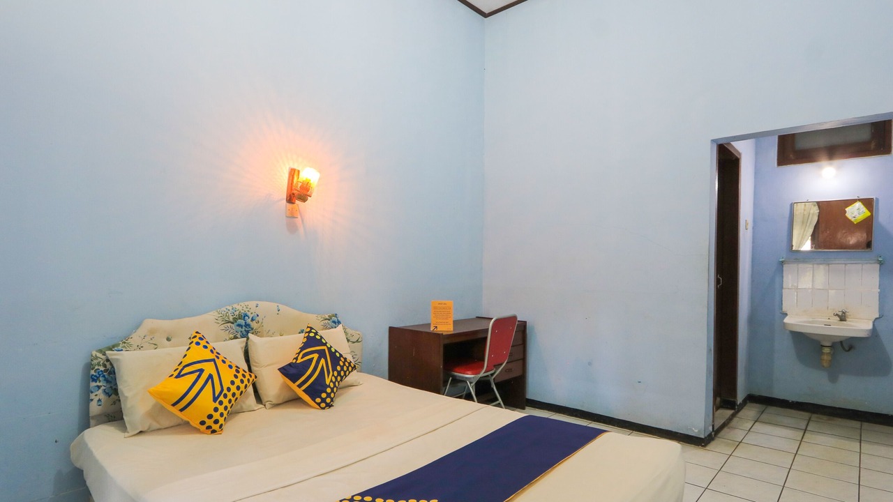 Photo of Bedroom in Kalibaru