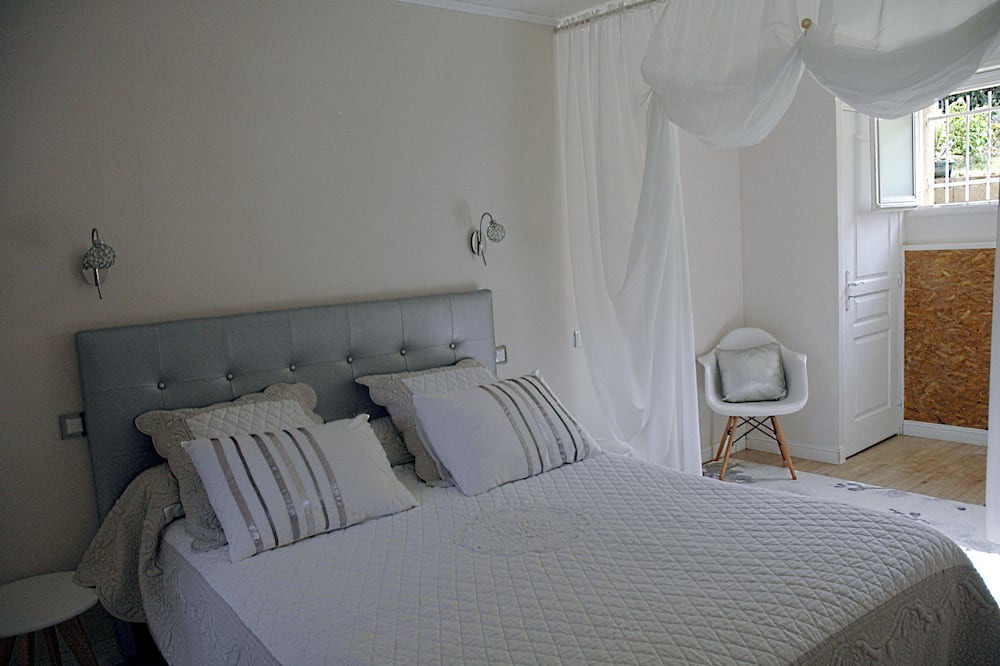 Photo of Bedroom in Tarascon-sur-Ariege