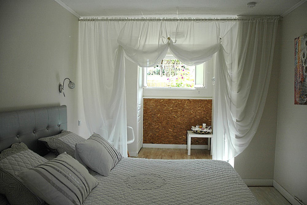 Photo of Bedroom in Tarascon-sur-Ariege