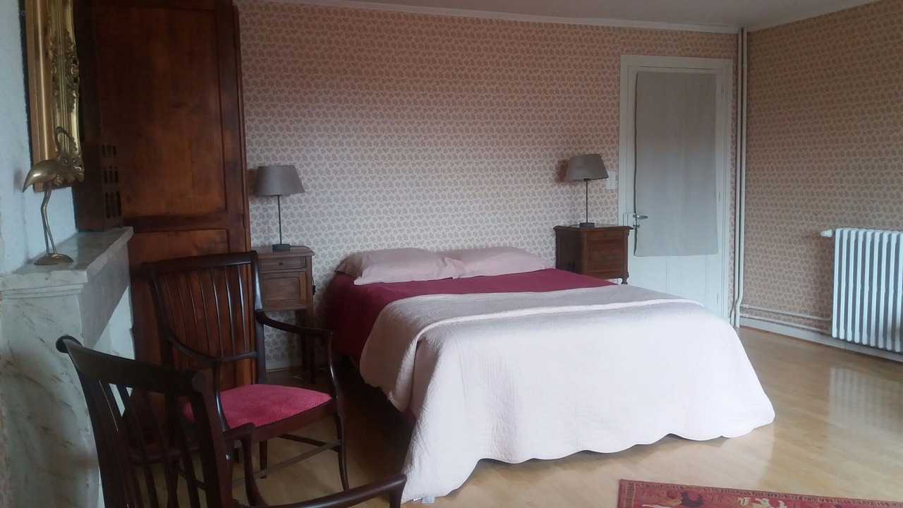 Photo of Bedroom in Brenod