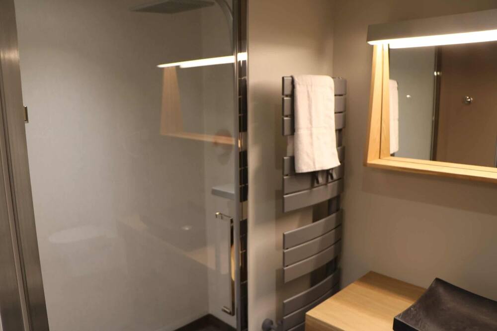 Photo of Bathroom in Perica - Village