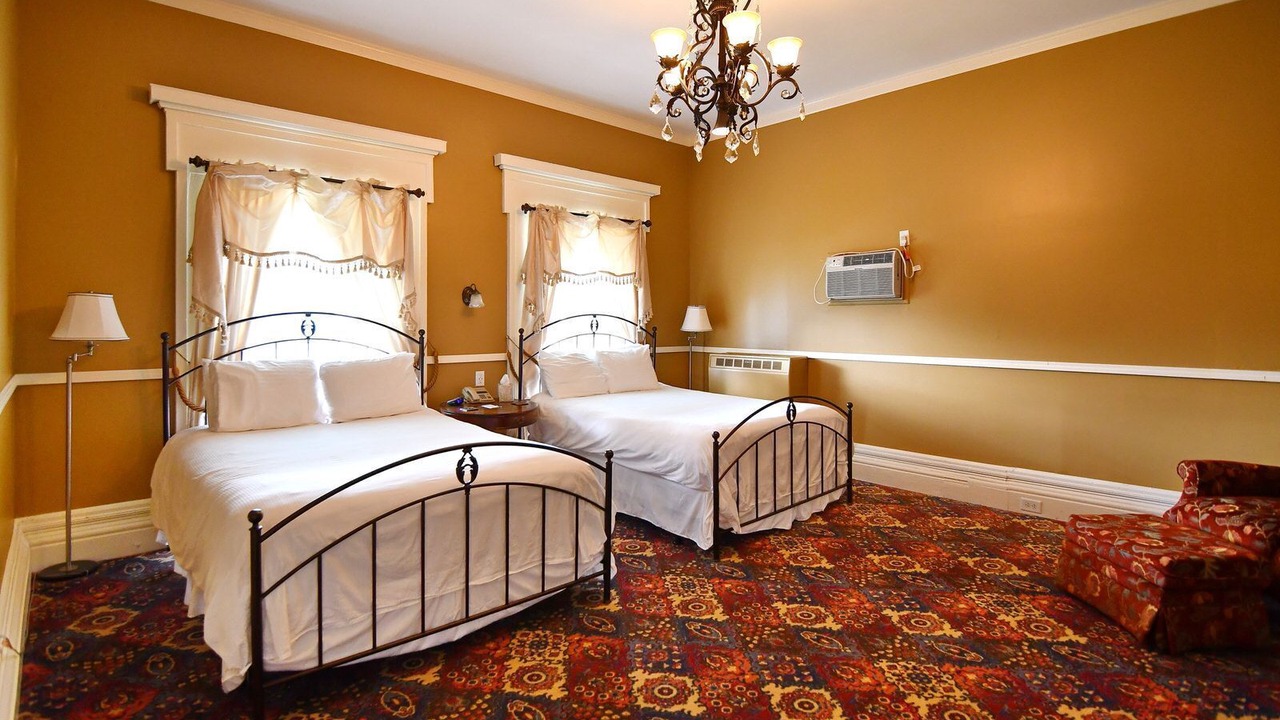 Photo of Bedroom in Avon