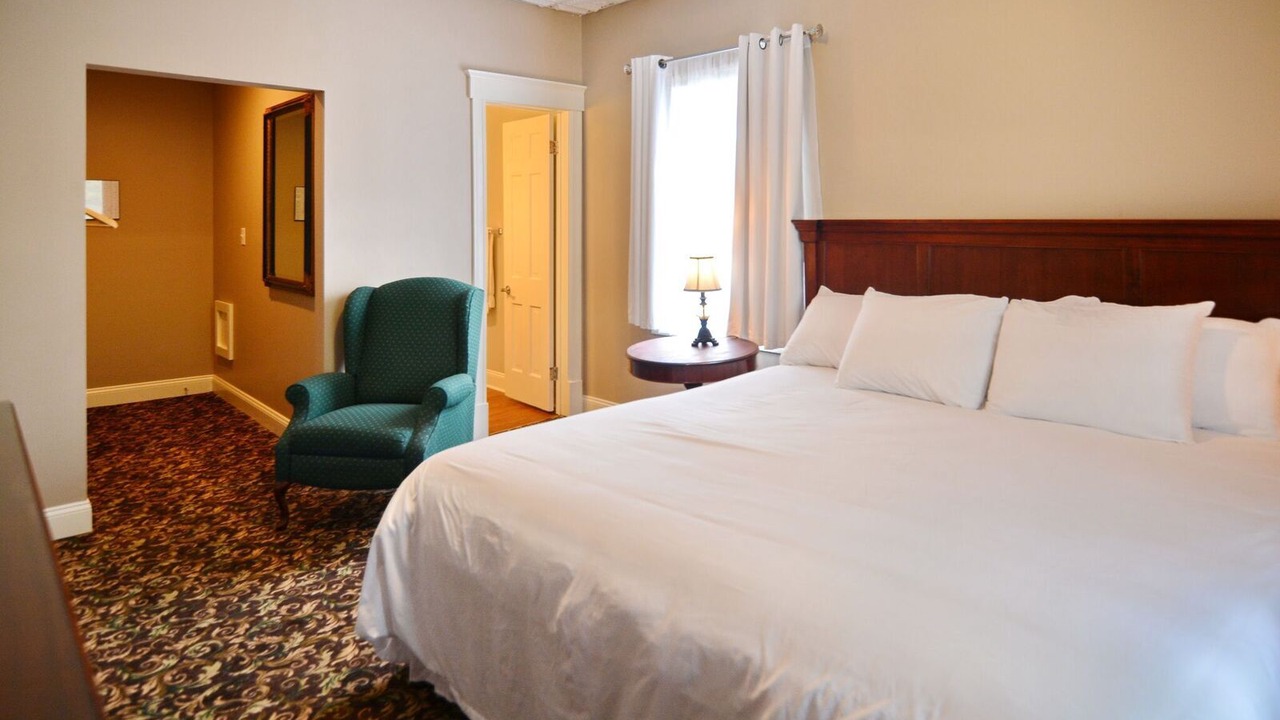 Photo of Bedroom in Avon