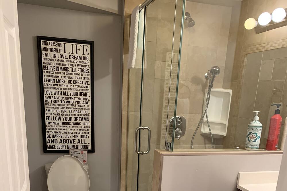 Photo of Bathroom in Westminster
