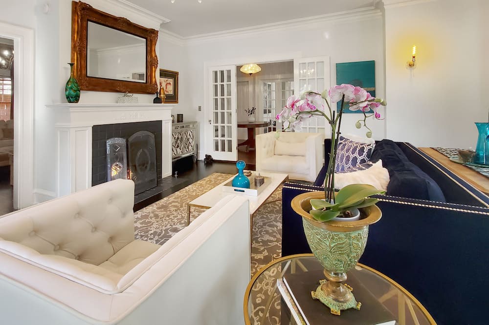 Photo of Bedroom in Irvington