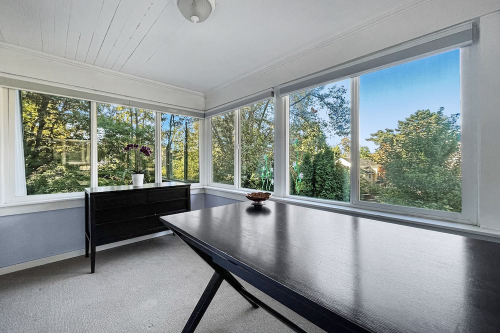 Photo of Others in Irvington