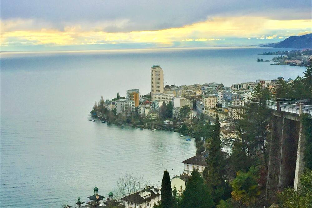 Photo of Others in Montreux