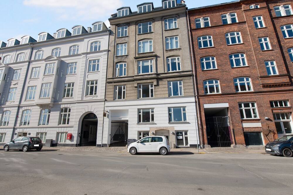 Photo of Outdoor in Nyhavn - Amalienborg