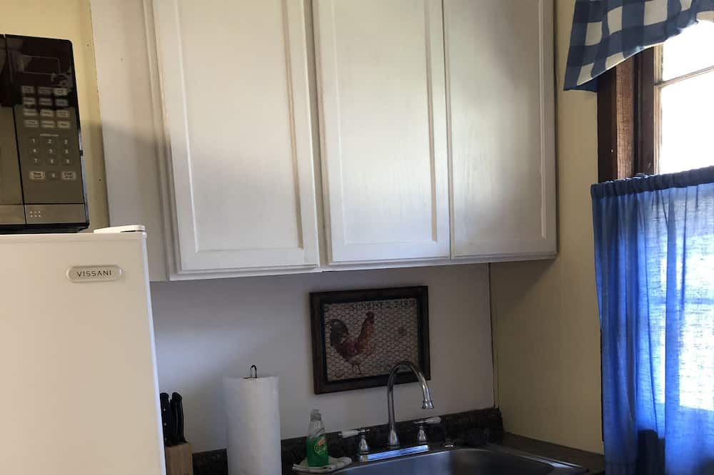 Photo of Kitchen in Centre