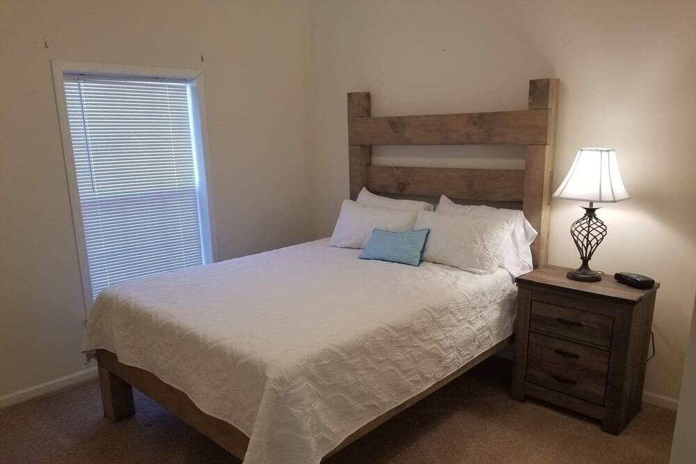 Photo of Bedroom in Beaufort