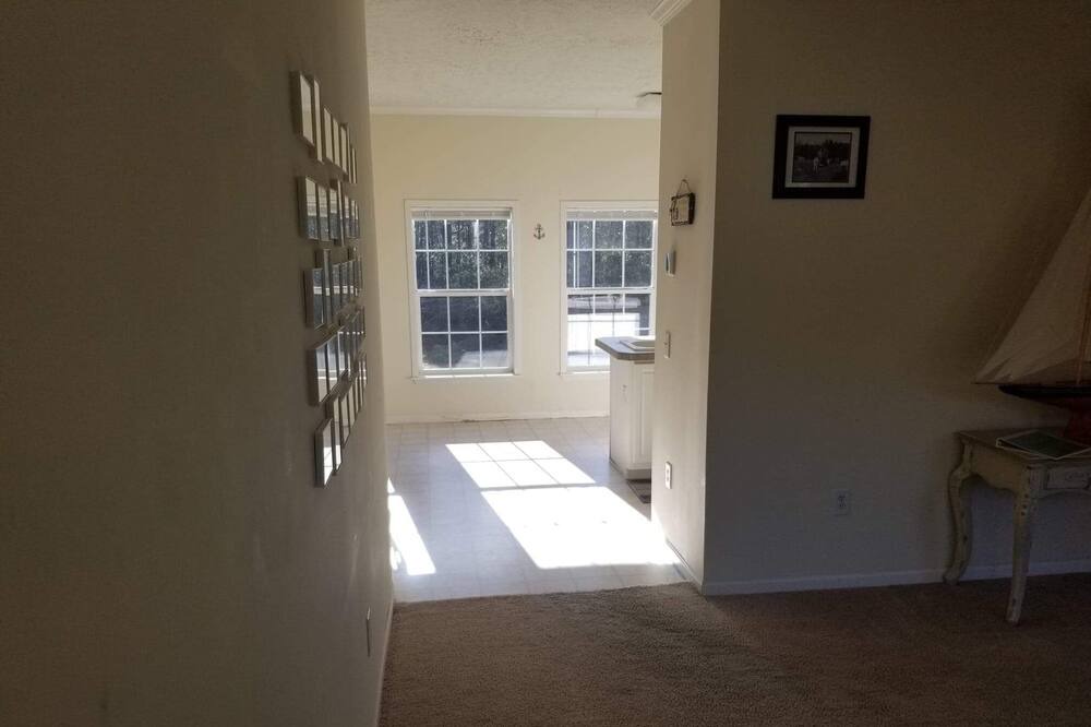 Photo of Bedroom in Beaufort