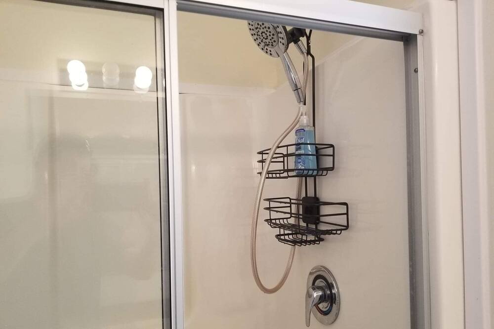 Photo of Bathroom in Beaufort