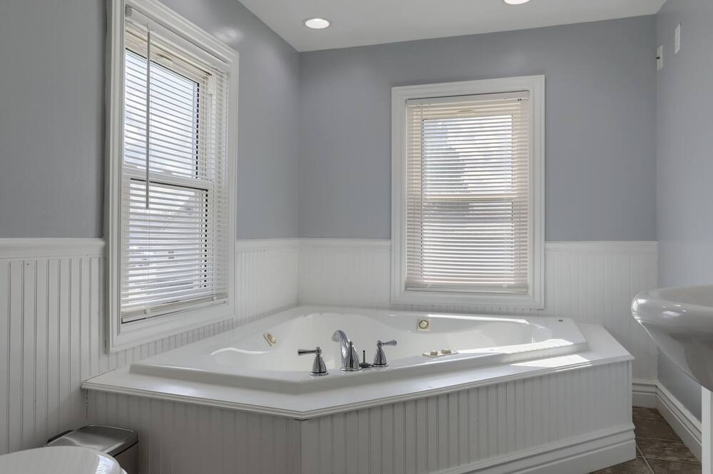 Photo of Bathroom in Hershey