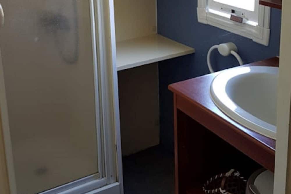 Photo of Bathroom in Le Cailar