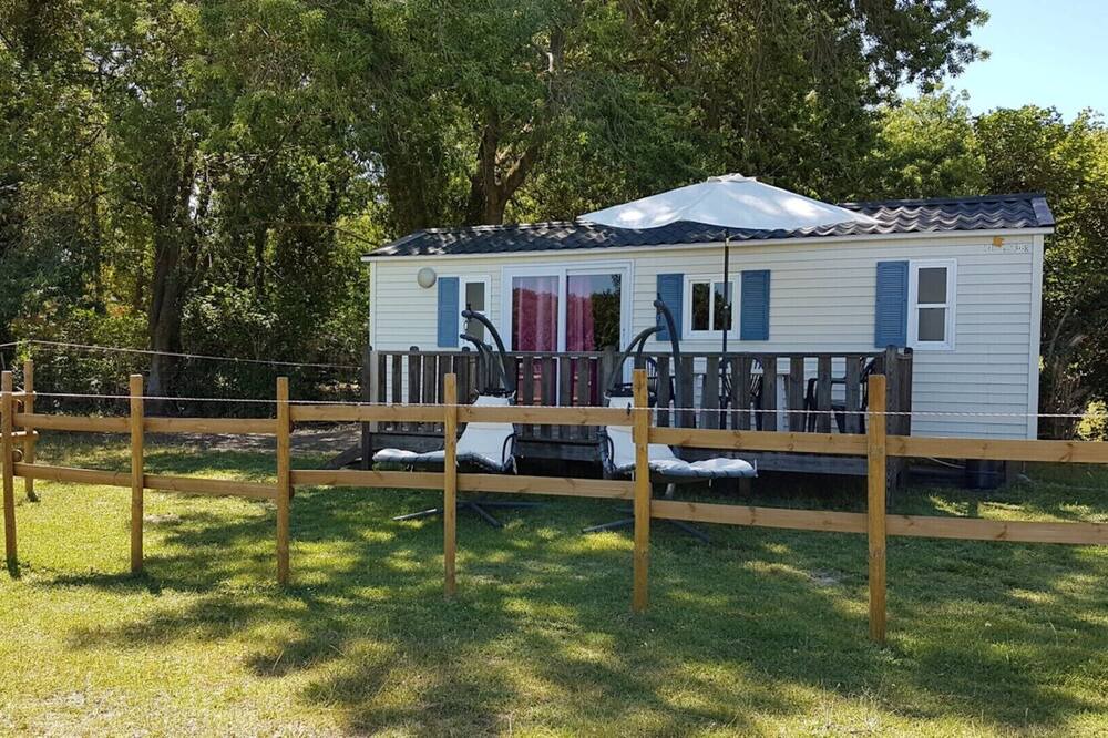 Photo of Others in Le Cailar