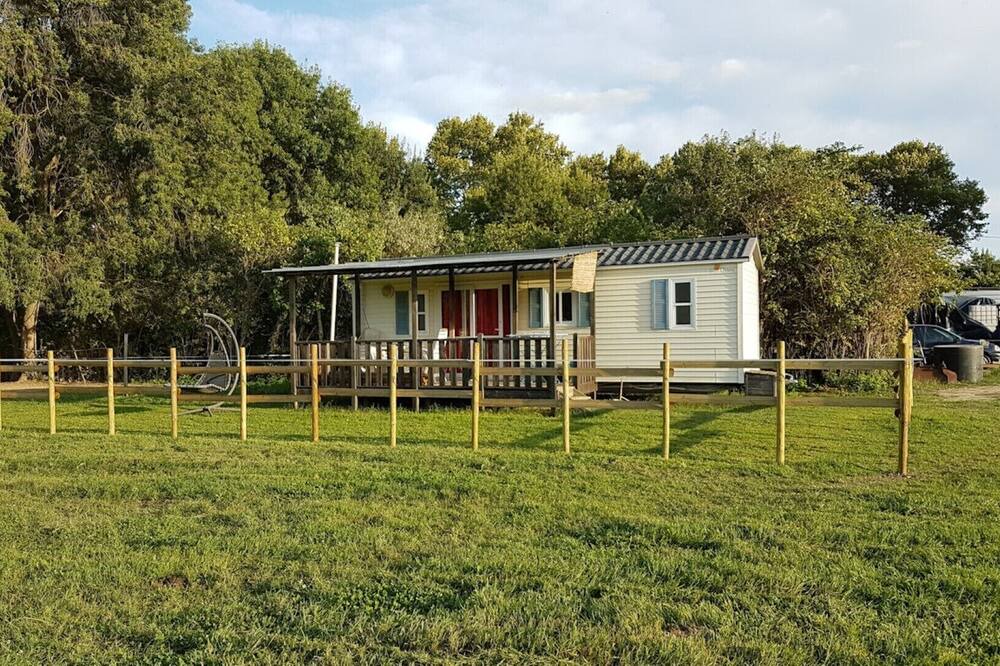 Photo of Others in Le Cailar