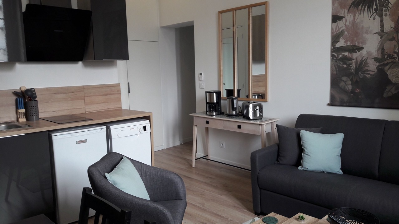 Photo of Others in 8th Arrondissement