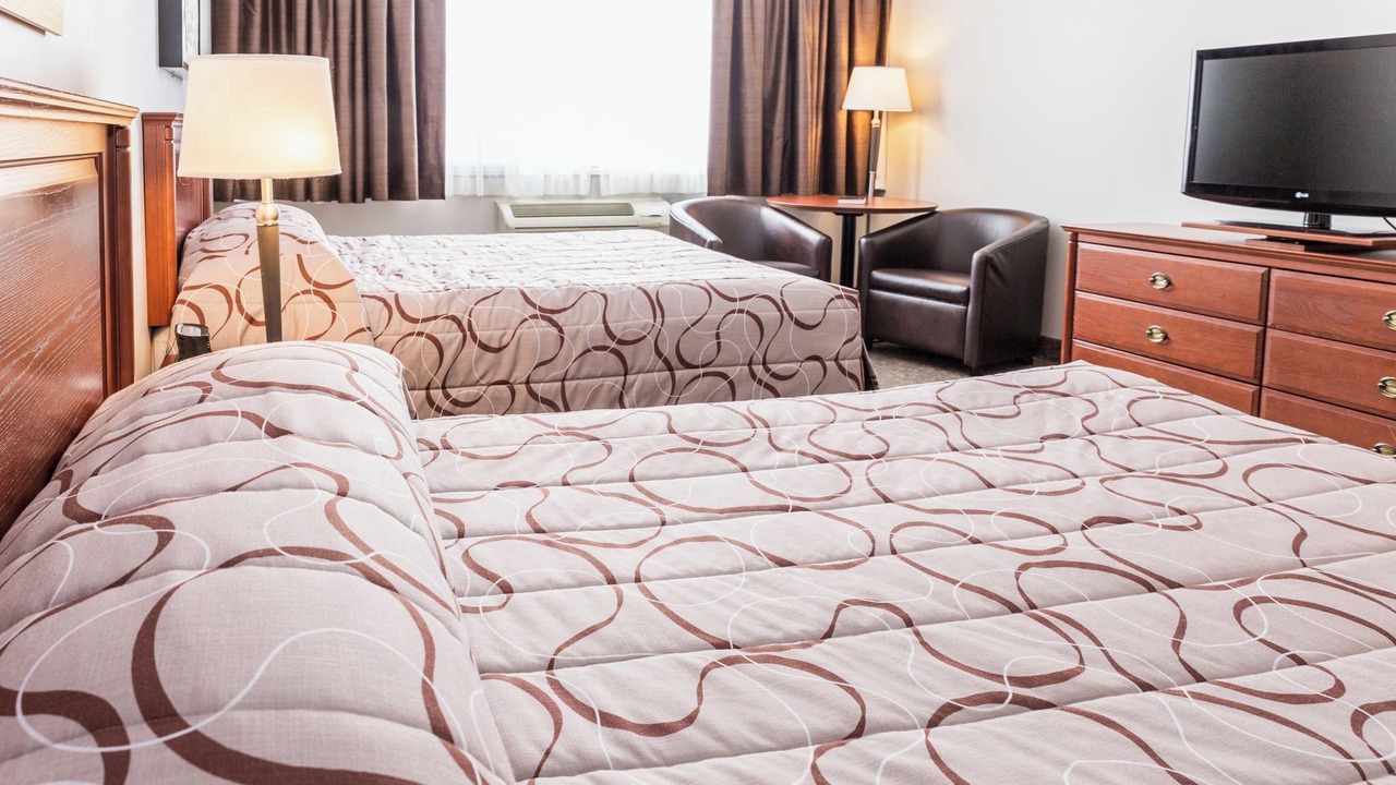 Photo of Bedroom in Ottawa Division