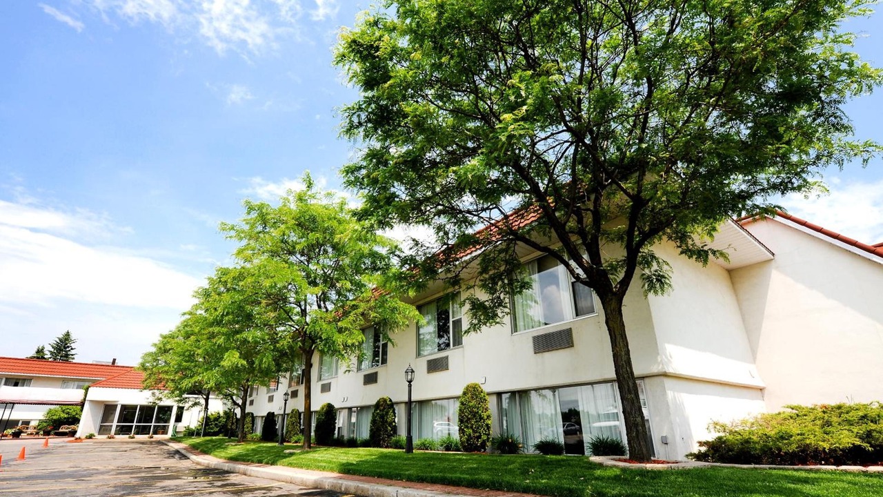 Photo of Outdoor in Ottawa Division