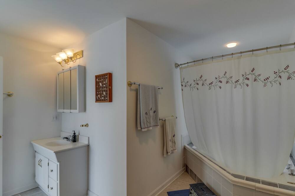 Photo of Bedroom in Prime Hook Beach