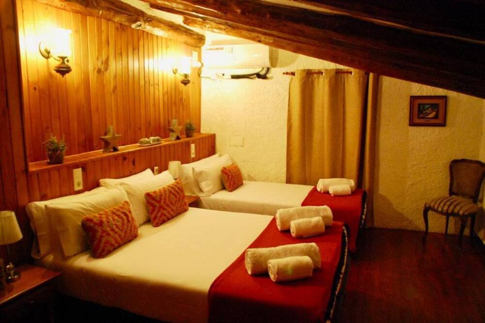 Photo of Bedroom in Alcover