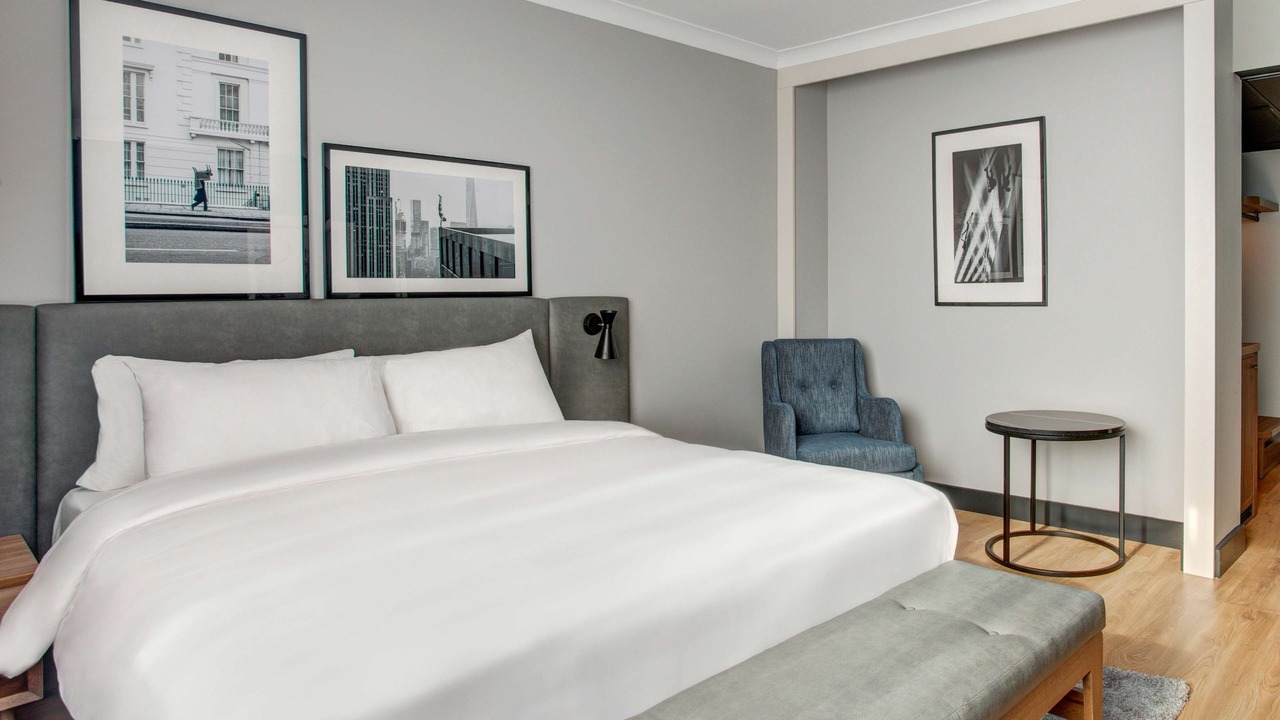 Photo of Bedroom in Heathrow Villages