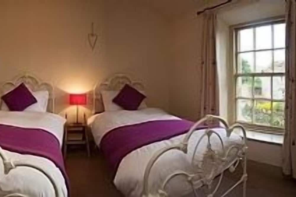 Photo of Others in Appletreewick