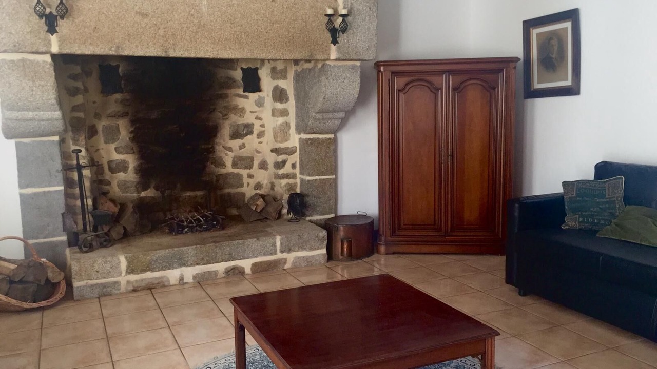 Photo of Livingroom in Saint-Georges-de-Reintembault
