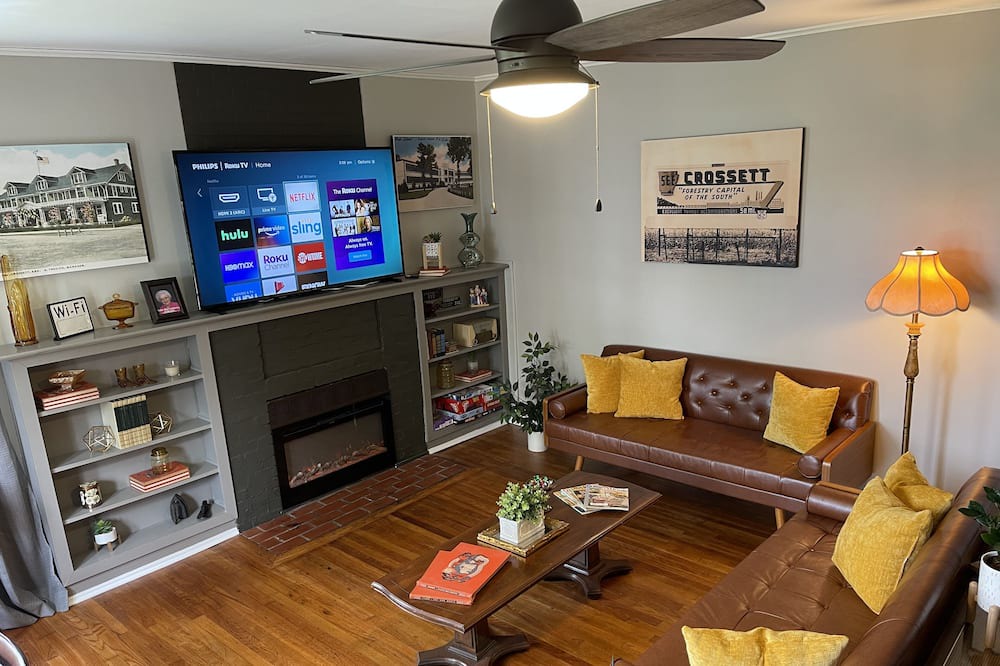 Photo of Livingroom in Crossett