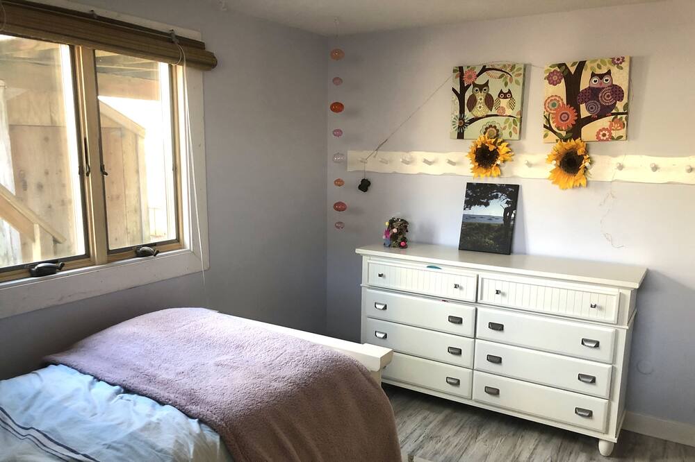 Photo of Bedroom in Edgartown