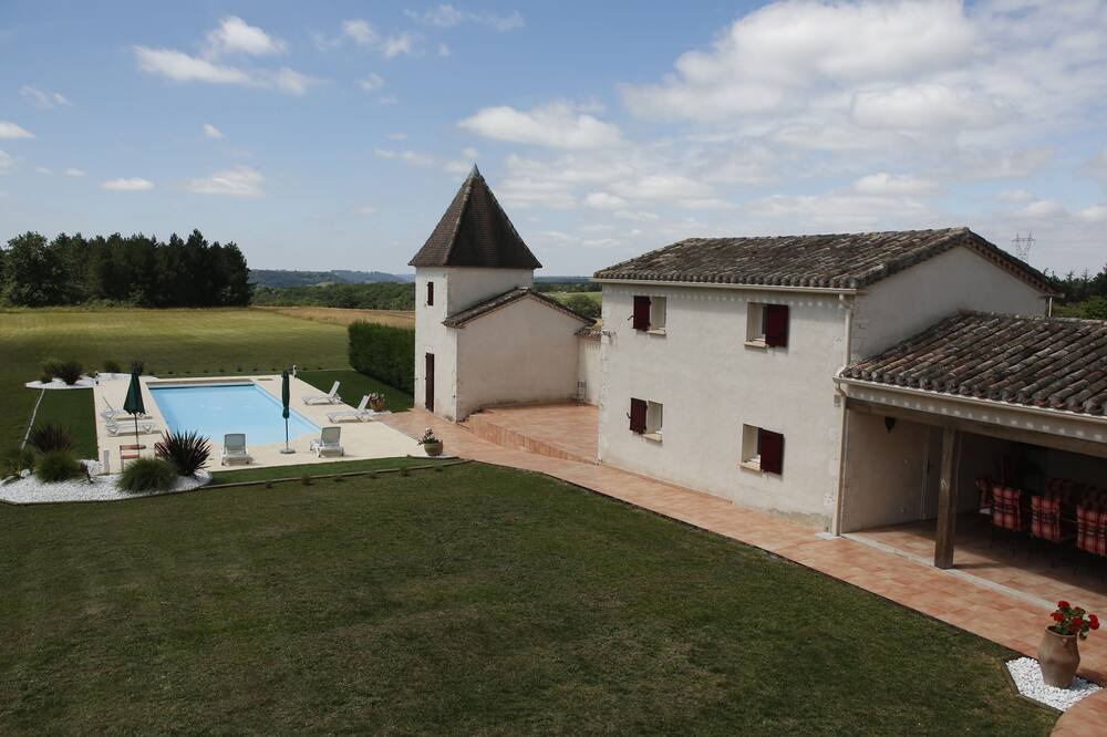 Photo of Outdoor in Roquecor