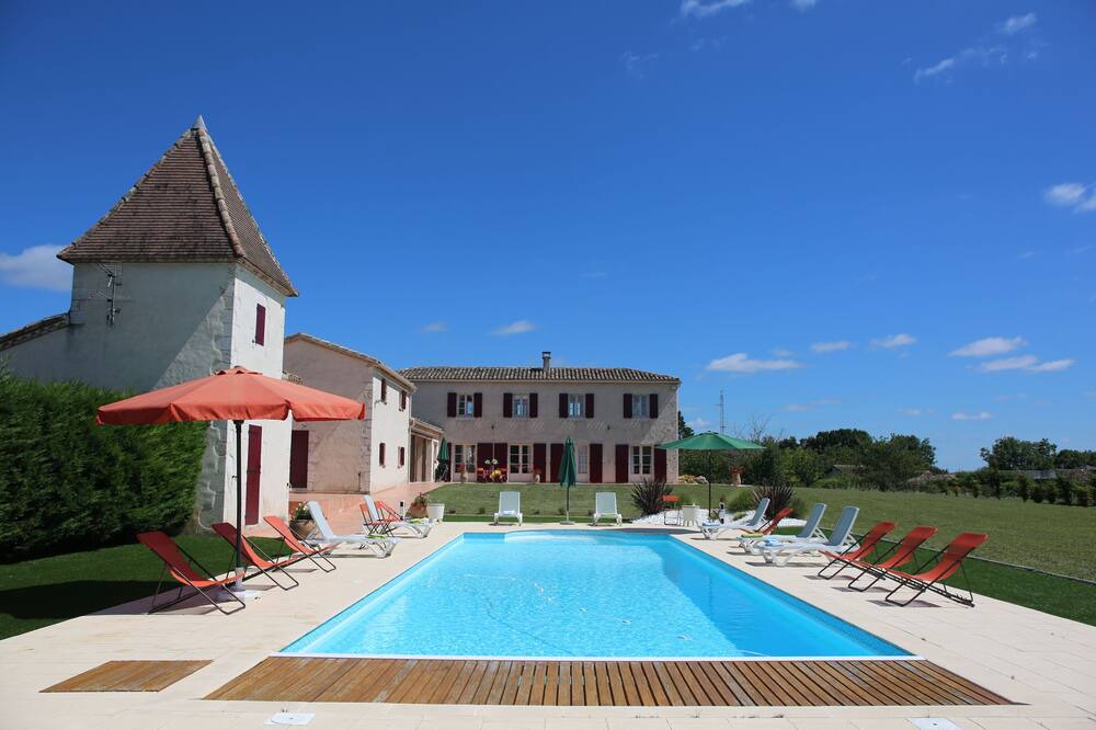 Photo of Outdoor in Roquecor