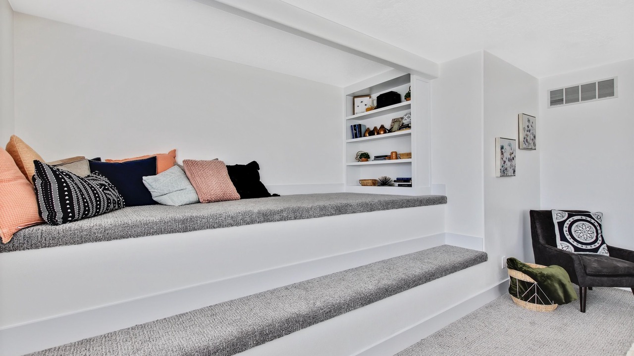 Photo of Others in Meridian