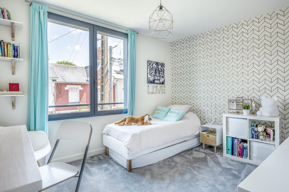 Photo of Others in Hauts-Paves - Saint-Felix