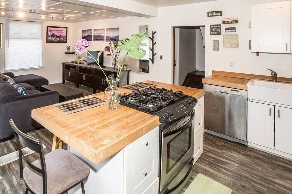 Photo of Kitchen in Green Lake